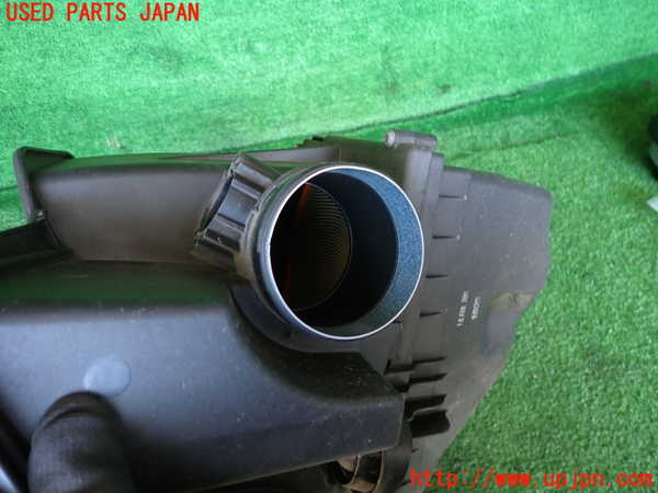 2UPJ-36072560]BMW 528i ツーリング(MU30)エアクリーナーボックス 中古 (F11)_m0002.jpg