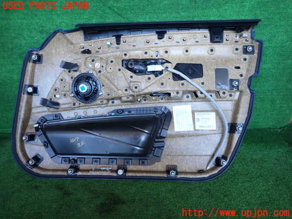 2UPJ-36071264]BMW 528i ツーリング(MU30)左前ドア内張り 中古 (F11)_m0003.jpg