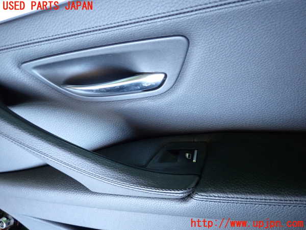 2UPJ-36071294]BMW 528i ツーリング(MU30)右後ドア内張り 中古 (F11)_m0002.jpg