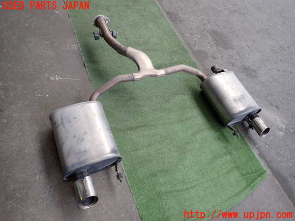 2UPJ-36082671]レクサス・IS250C(GSE20)リアマフラー1 中古_m0001.jpg