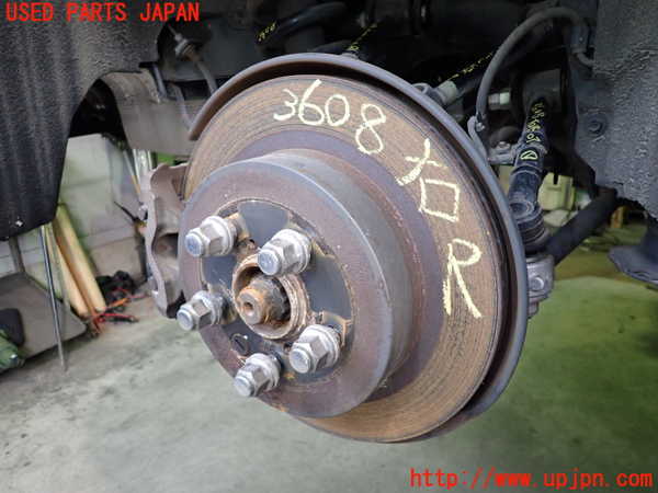 2UPJ-36084300]レクサス・IS250C(GSE20)右リアナックルハブ 中古_m0001.jpg