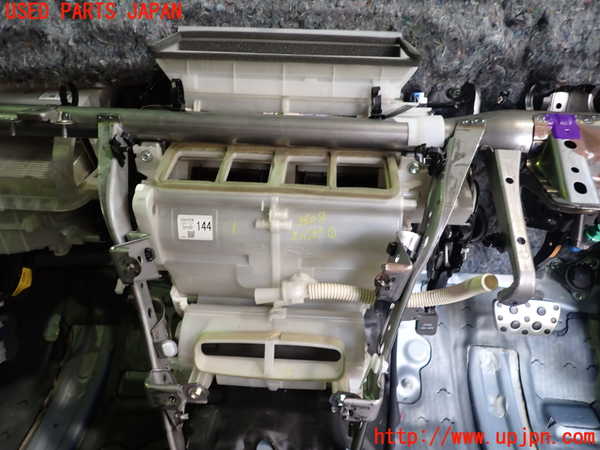 2UPJ-36086081]レクサス・IS250C(GSE20)エバポレーター1 中古_m0001.jpg