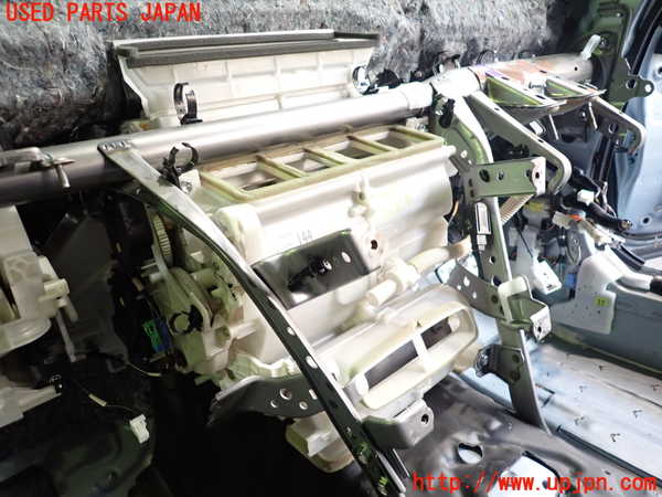 2UPJ-36086081]レクサス・IS250C(GSE20)エバポレーター1 中古_m0003.jpg