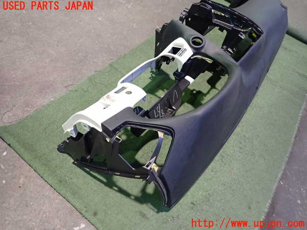 2UPJ-36087505]レクサス・IS250C(GSE20)ダッシュボード 中古_m0002.jpg