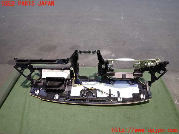 2UPJ-36087505]レクサス・IS250C(GSE20)ダッシュボード 中古_m0004.jpg