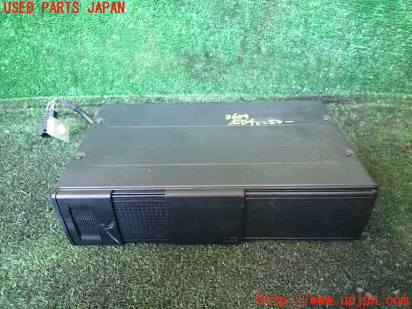 1UPJ-36096505]ランドローバー・レンジローバー(LP60D)CDチェンジャー 中古_m0001.jpg