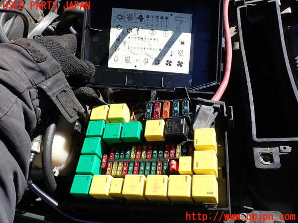 1UPJ-36096741]ランドローバー・レンジローバー(LP60D)ヒューズボックス1 中古_m0002.jpg