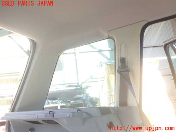 5UPJ-36097680]ランドローバー・レンジローバー(LP60D)左リアピラートリム 中古_m0001.jpg