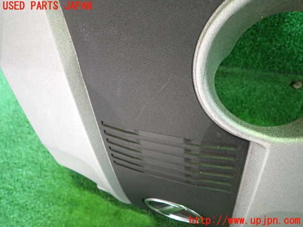 1UPJ-36102160]レクサス・IS300h(AVE30)エンジンアッパーカバー 中古_m0002.jpg