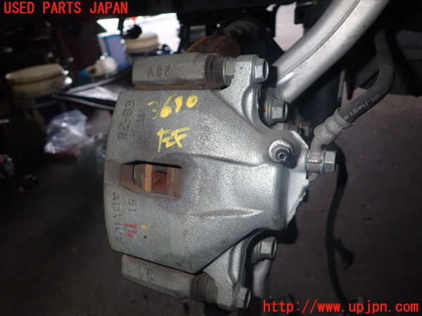 1UPJ-36104085]レクサス・IS300h(AVE30)左フロントキャリパー 中古_m0001.jpg