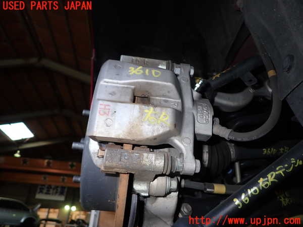 1UPJ-36104090]レクサス・IS300h(AVE30)右リアキャリパー 中古_m0001.jpg