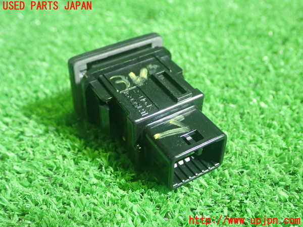 1UPJ-36106312]レクサス・IS300h(AVE30)スイッチ7(BSM) 中古_m0003.jpg
