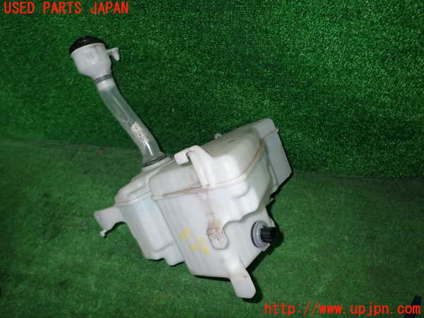1UPJ-36106791]レクサス・IS300h(AVE30)ウォッシャータンク1 中古_m0002.jpg