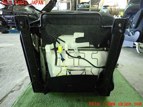 5UPJ-36117035]C-HRハイブリッド(ZYX10)運転席シート 中古_m0005.jpg