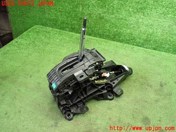 5UPJ-36117555]C-HRハイブリッド(ZYX10)ATシフトレバー 中古_m0001.jpg