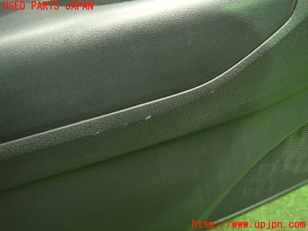 1UPJ-36111324]C-HRハイブリッド(ZYX10)左後ドア内張り 中古_m0004.jpg