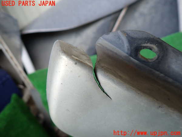 1UPJ-36121450]ハイエースワゴン100系(RZH101G)右フロントマッドガード(泥除け) 中古_m0003.jpg