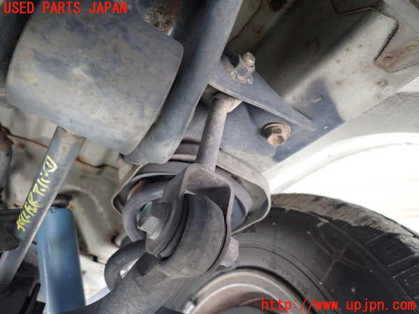 1UPJ-36125445]ハイエースワゴン100系(RZH101G)リアスタビライザー 中古_m0002.jpg