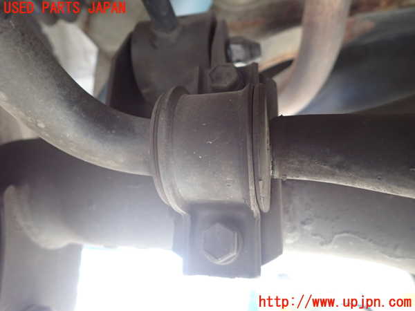 1UPJ-36125445]ハイエースワゴン100系(RZH101G)リアスタビライザー 中古_m0003.jpg