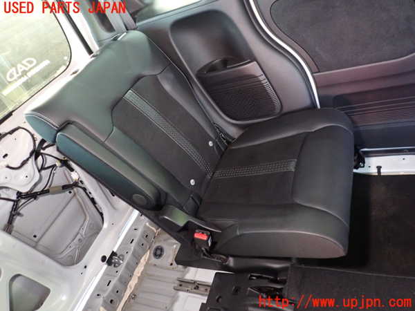 1UPJ-36137175]N-BOX カスタム(エヌ ボックス カスタム)(JF3)左2列目シート 中古_m0001.jpg