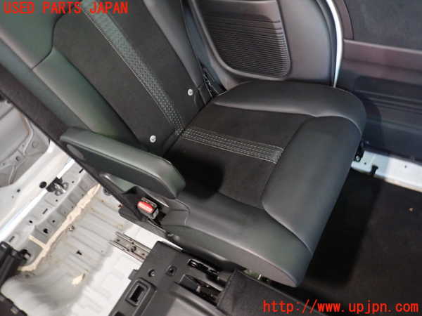 1UPJ-36137175]N-BOX カスタム(エヌ ボックス カスタム)(JF3)左2列目シート 中古_m0003.jpg