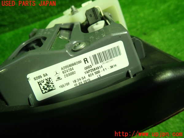 1UPJ-36141550]ベンツ C200 ステーションワゴン(205242C)(205)右リアフィニッシャー 中古_m0002.jpg