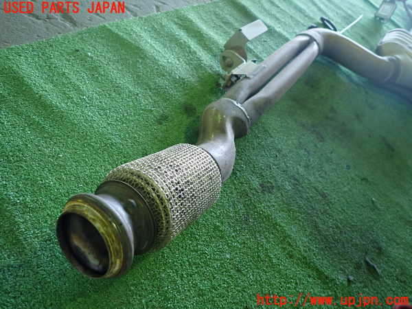 1UPJ-36142631]ベンツ C200 ステーションワゴン(205242C)(205)フロントパイプ1 中古_m0002.jpg