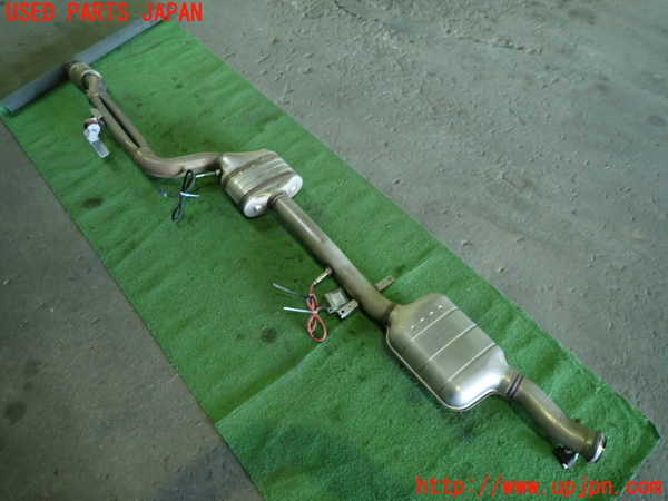 1UPJ-36142631]ベンツ C200 ステーションワゴン(205242C)(205)フロントパイプ1 中古_m0004.jpg