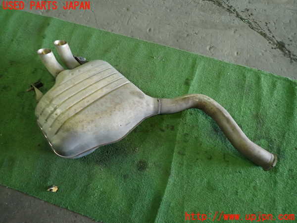 1UPJ-36142671]ベンツ C200 ステーションワゴン(205242C)(205)リアマフラー1 中古_m0002.jpg