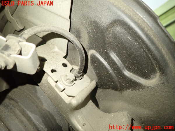 1UPJ-36144305]ベンツ C200 ステーションワゴン(205242C)(205)左リアナックルハブ 中古_m0002.jpg