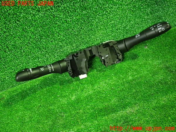 1UPJ-36156720]スカイライン(V36)コンビネーションスイッチ 中古_m0001.jpg