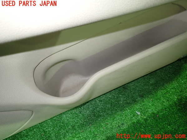 1UPJ-36151234]スカイライン(V36)右前ドア内張り 中古_m0003.jpg