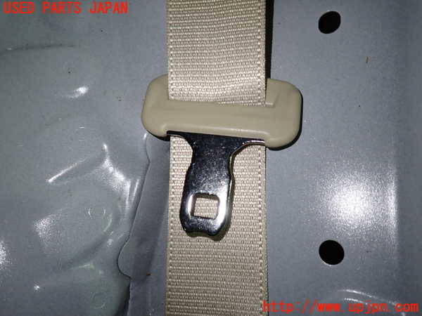 1UPJ-36157155]スカイライン(V36)右2列目シートベルト 中古_m0002.jpg