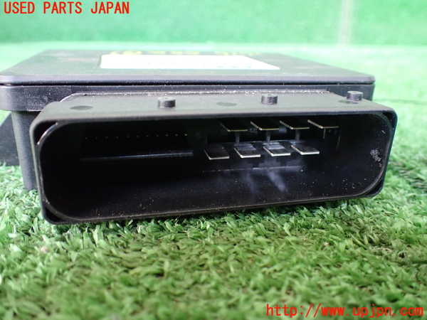 1UPJ-36166148]アウディ・Q5(8RCDNF)コンピューター3 中古_m0002.jpg