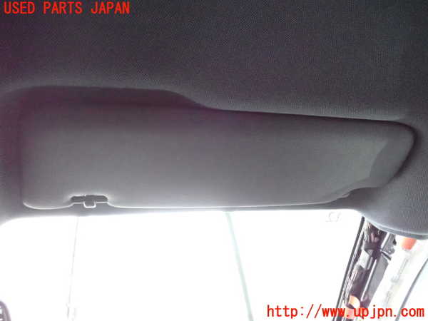 1UPJ-36167625]アウディ・Q5(8RCDNF)室内サンバイザー右側 中古_m0001.jpg