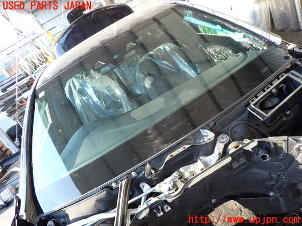 2UPJ-36171195]ベンツ C220 d W205(205004)フロントガラス 中古 PGW M413 43R-000069_m0001.jpg