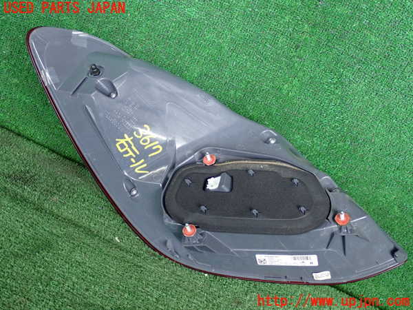 2UPJ-36171530]ベンツ C220 d W205(205004)右テールランプ 中古_m0002.jpg