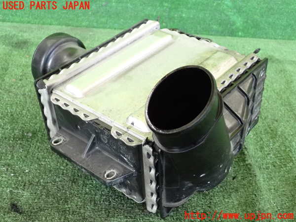 2UPJ-36172451]ベンツ C220 d W205(205004)インタークーラー1 中古_m0002.jpg