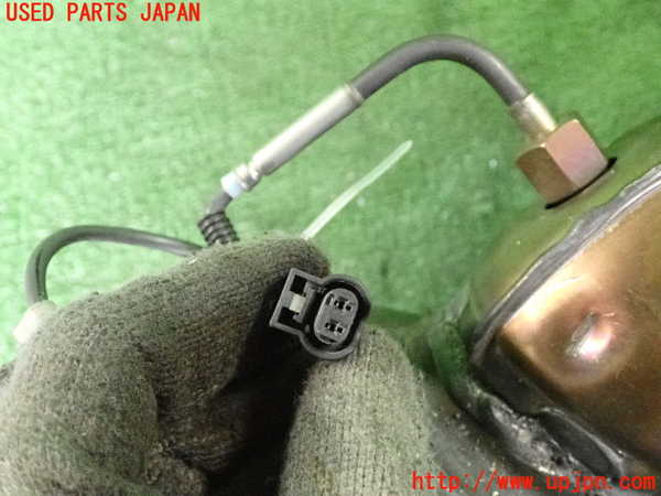 2UPJ-36172661]ベンツ C220 d W205(205004)触媒1 中古_m0005.jpg