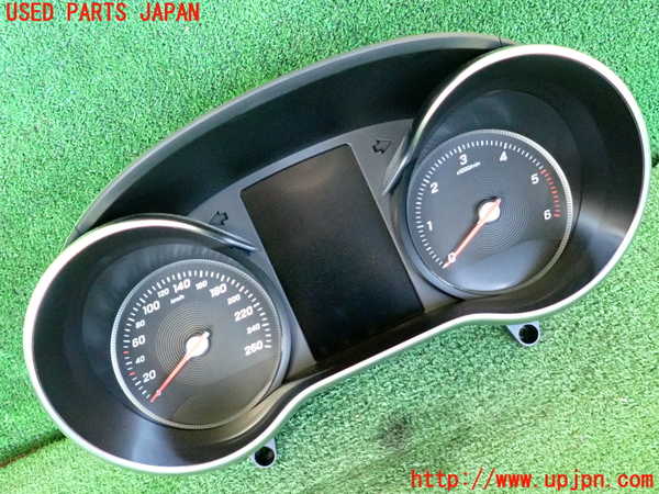 2UPJ-36176170]ベンツ C220 d W205(205004)スピードメーター 中古_m0001.jpg
