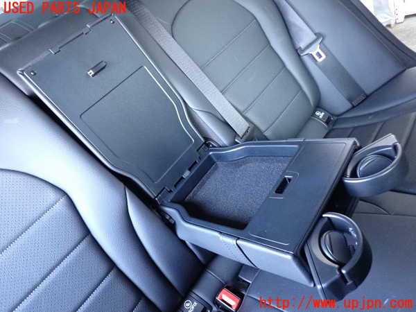 2UPJ-36177385]ベンツ C220 d W205(205004)リアシート 中古_m0004.jpg