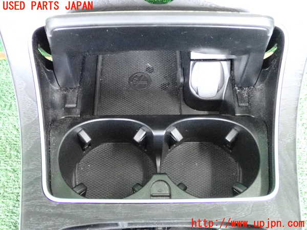 2UPJ-36177691]ベンツ C220 d W205(205004)内装トリム類1 中古_m0002.jpg