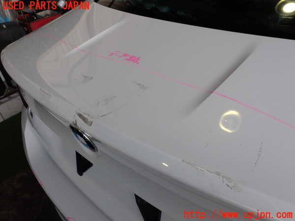 2UPJ-36181500]BMW M4 クーペ(3C30)(F82)トランク 中古_m0002.jpg