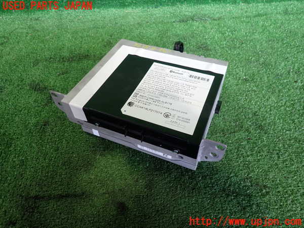 2UPJ-36186589]BMW M4 クーペ(3C30)(F82)カーナビゲーション HDD 中古_m0001.jpg