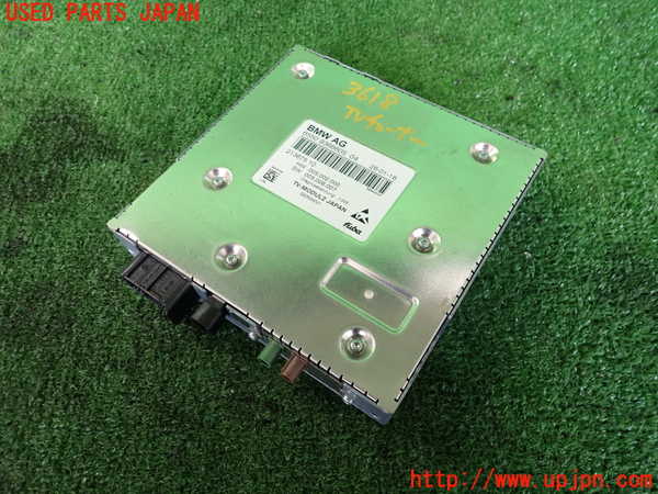 2UPJ-36186660]BMW M4 クーペ(3C30)(F82)TVチューナー 中古_m0001.jpg