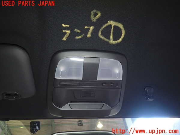 2UPJ-36196411]GR86(BRZ)(ZN8)ルームランプ1 (1列目真中) 中古_m0001.jpg