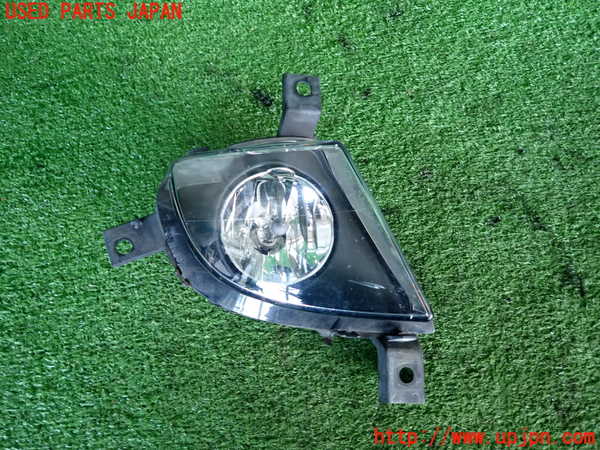 2UPJ-36201180]BMW 320i ツーリング E91(US20)右フォグ 中古_m0001.jpg