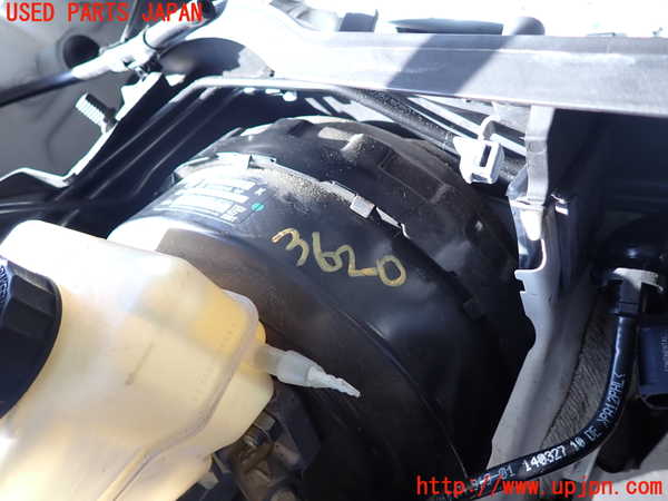 2UPJ-36204055]BMW 320i ツーリング E91(US20)ブレーキマスターバック 中古_m0001.jpg