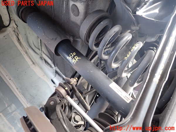 2UPJ-36205075]BMW 320i ツーリング E91(US20)左リアショックアブソーバー 中古_m0001.jpg