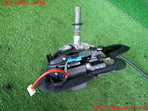 2UPJ-36207555]BMW 320i ツーリング E91(US20)ATシフトレバー 中古_m0004.jpg